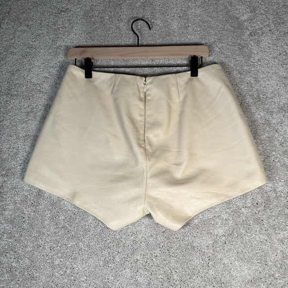 David Lerner Women's Large 100% Lambskin 3" Inseam Shorts Satin Lined READ‎ - Picture 6 of 12